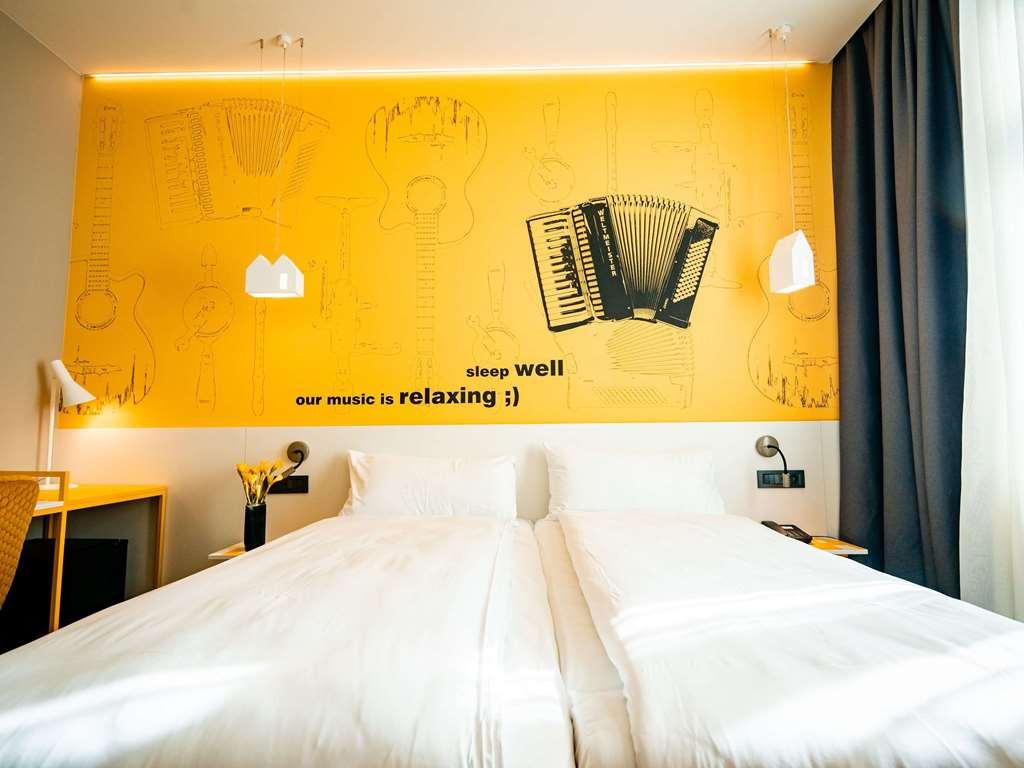 Ibis Styles Sibiu Arsenal Otel Oda fotoğraf