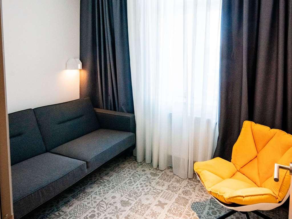 Ibis Styles Sibiu Arsenal Otel Oda fotoğraf