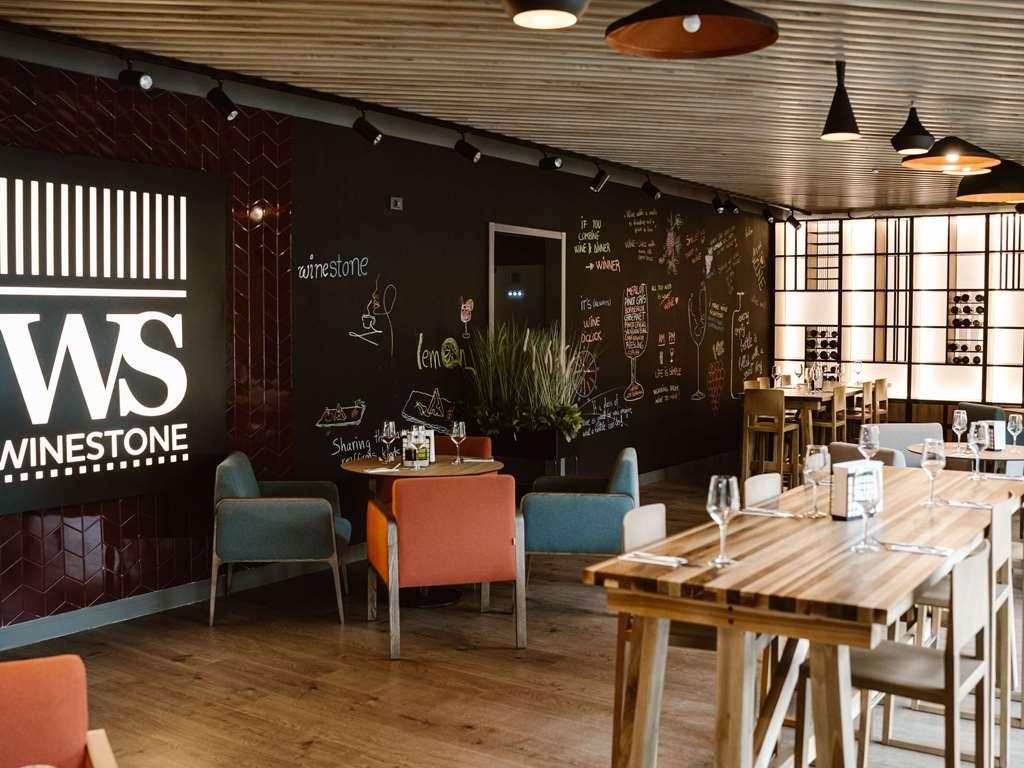 Ibis Styles Sibiu Arsenal Otel Restoran fotoğraf