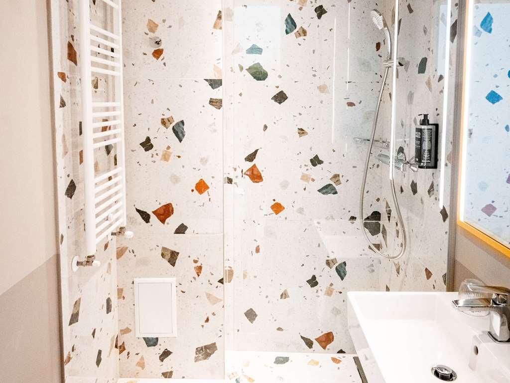Ibis Styles Sibiu Arsenal Otel Oda fotoğraf
