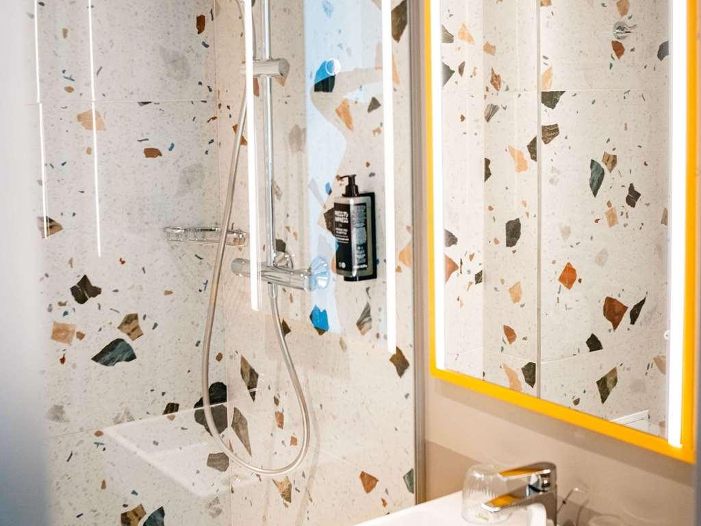 Ibis Styles Sibiu Arsenal Otel Oda fotoğraf